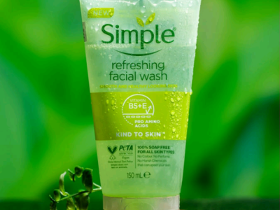 Simple refreshing facial wash