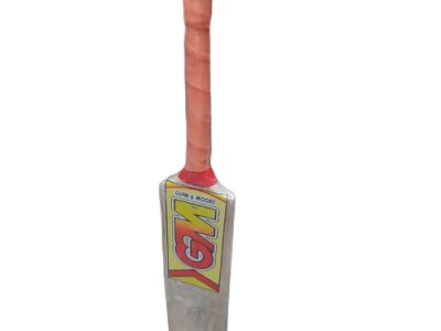 কাঠের ব্যাট ছোট