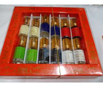 কারনুজ পাতা আতর