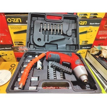 ড্রিল মেশিন((Drill machine)