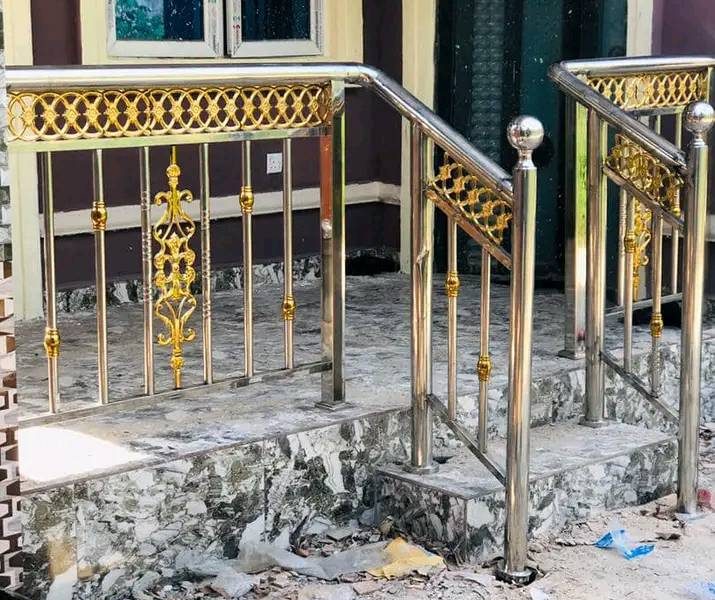 কাজকে অনেক সম্মান করি কোন কাজকে ছোট মনে করি না thai aluminum mistri saidpur