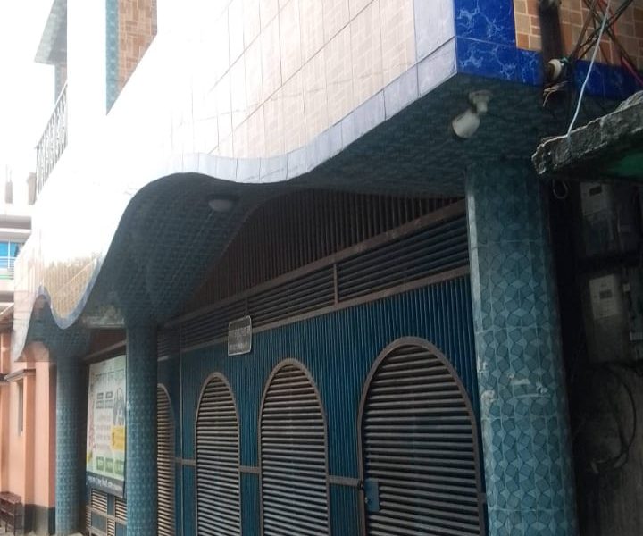 Notun babu para, lal gate