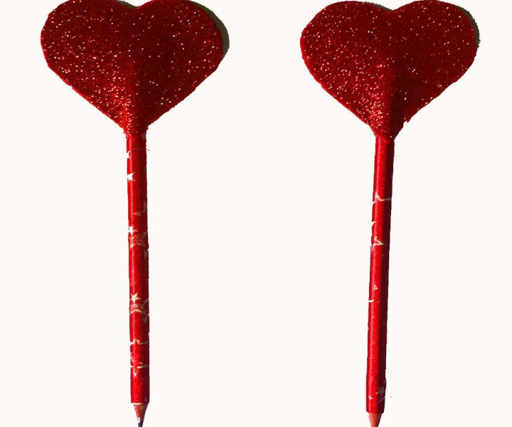 Heart Shaped পেন্সিল